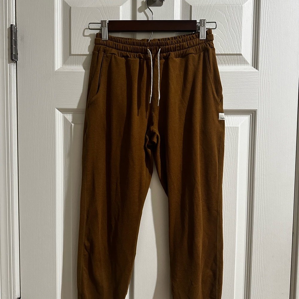 Women’s Vuori Performance Joggers - Dark Tan XXS